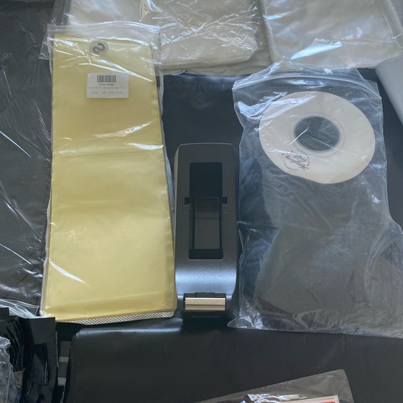 Shipping Items Bundle - Picture 5 of 8